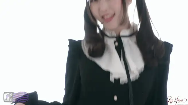 [自拍]
[转载搬运] 甜美可爱美少女，白嫩修长美腿，翘臀无毛嫩逼 [1v+832m][百度盘]