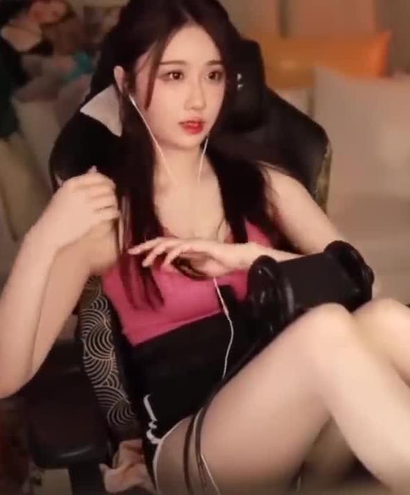 ASMR 舒服的舔耳口腔音，采耳 _ 轩子巨2兔