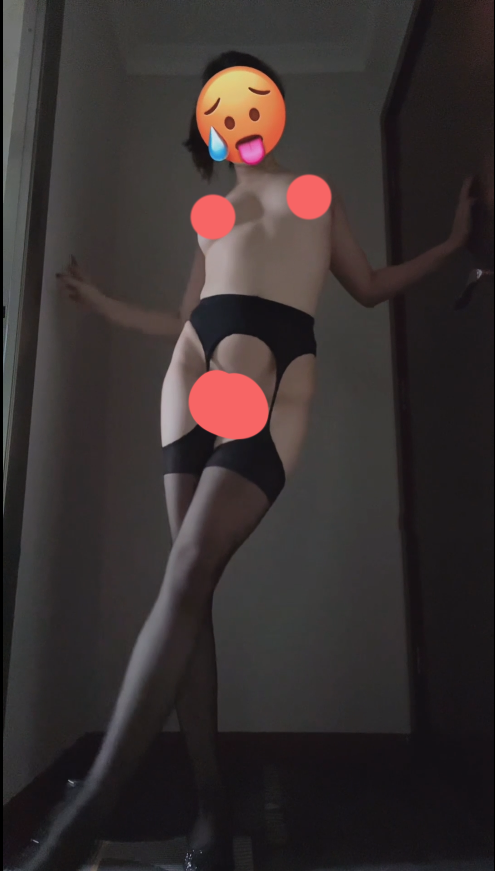 【新】推特裸舞刚子-26真金定制 极致有力专业顶B裸舞【12V】【1.22Gpikpak云盘】